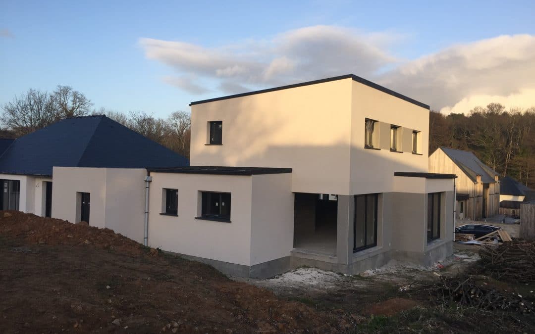 CONSTRUCTION D’UNE MAISON À TOIT PLAT À PLUNERET – 2017